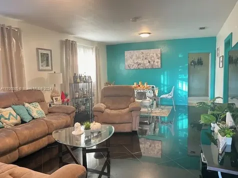 161 NW 35th Street Miami FL 33127