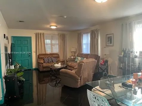161 NW 35th Street Miami FL 33127
