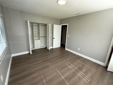 1371 SW 21st Terrace Miami FL 33145