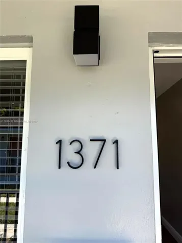 1371 SW 21st Terrace Miami FL 33145