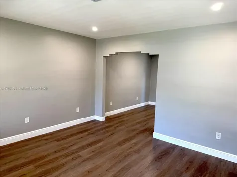 1371 SW 21st Terrace Miami FL 33145