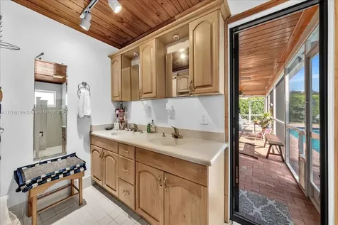 8694 NW 7th Lane Coral Springs FL 33071