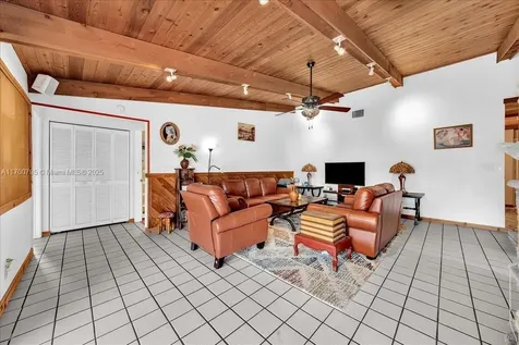 8694 NW 7th Lane Coral Springs FL 33071