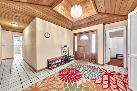 8694 NW 7th Lane Coral Springs FL 33071