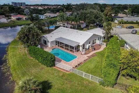 8694 NW 7th Lane Coral Springs FL 33071