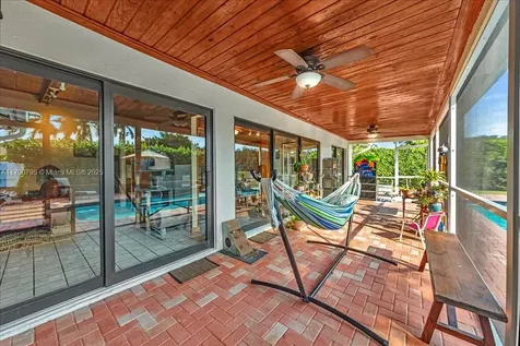 8694 NW 7th Lane Coral Springs FL 33071