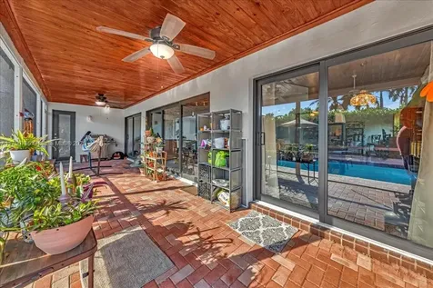 8694 NW 7th Lane Coral Springs FL 33071