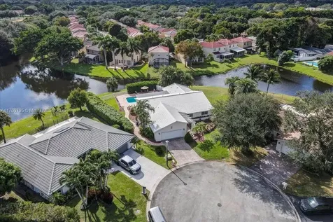 8694 NW 7th Lane Coral Springs FL 33071