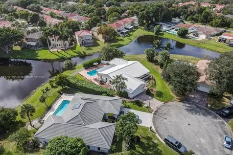 8694 NW 7th Lane Coral Springs FL 33071