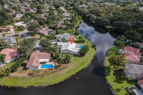 8694 NW 7th Lane Coral Springs FL 33071