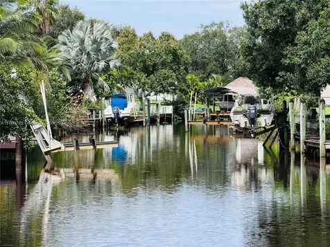 509 NE Solida Circle Port St. Lucie FL 34983