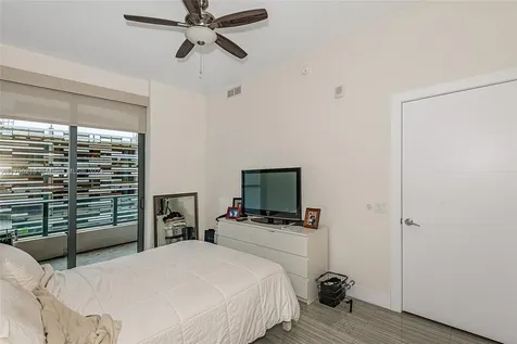 2960 NE 207th Street Aventura FL 33180