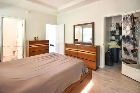 35 Rose Place Key Largo FL 33037