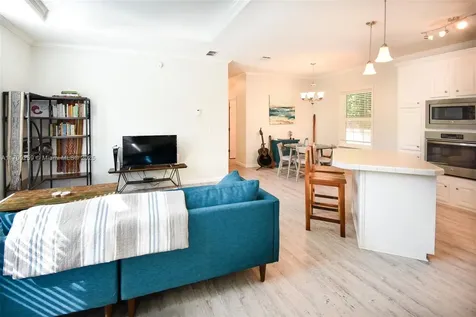 35 Rose Place Key Largo FL 33037