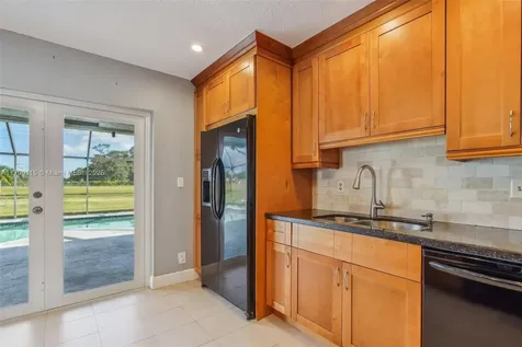 3935 NW 69th Terrace Coral Springs FL 33065