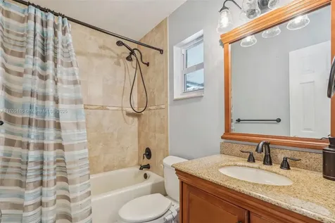3935 NW 69th Terrace Coral Springs FL 33065