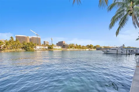 9721 E Bay Harbor Drive Bay Harbor Islands FL 33154