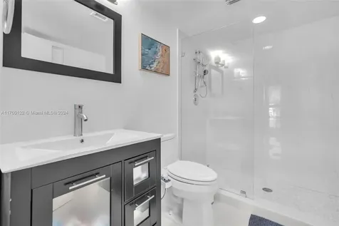 9721 E Bay Harbor Drive Bay Harbor Islands FL 33154
