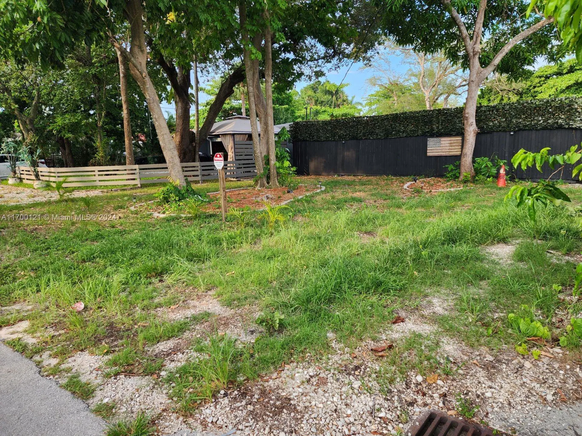 1872 SW 29th Avenue Fort Lauderdale FL 33312