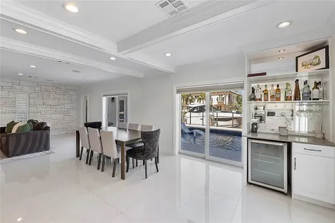 2751 NE 47th Street Lighthouse Point FL 33064