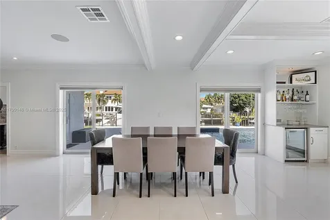2751 NE 47th Street Lighthouse Point FL 33064