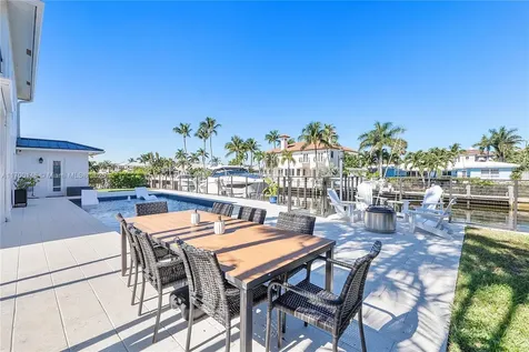 2751 NE 47th Street Lighthouse Point FL 33064