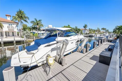 2751 NE 47th Street Lighthouse Point FL 33064