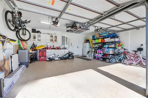 2751 NE 47th Street Lighthouse Point FL 33064