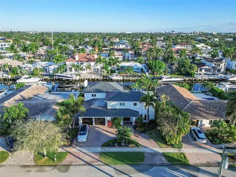 2751 NE 47th Street Lighthouse Point FL 33064