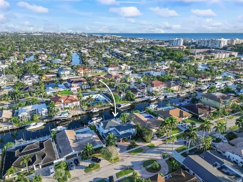 2751 NE 47th Street Lighthouse Point FL 33064