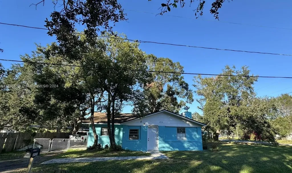 6928 E 29th Avenue Tampa FL 33619