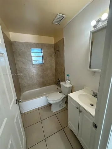 6928 E 29th Avenue Tampa FL 33619