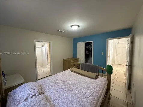 6928 E 29th Avenue Tampa FL 33619