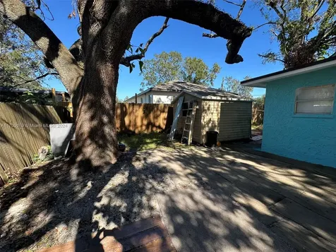 6928 E 29th Avenue Tampa FL 33619