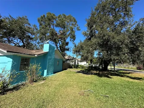 6928 E 29th Avenue Tampa FL 33619