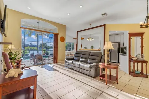 234 SW 180th Avenue Pembroke Pines FL 33029