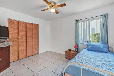 234 SW 180th Avenue Pembroke Pines FL 33029
