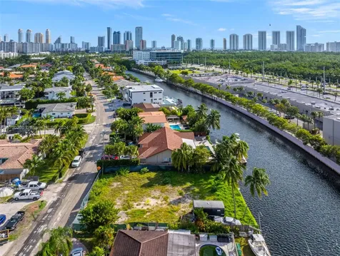 3030 NE 164th Street North Miami Beach FL 33160