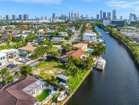 3030 NE 164th Street North Miami Beach FL 33160