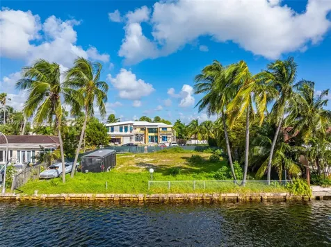 3030 NE 164th Street North Miami Beach FL 33160