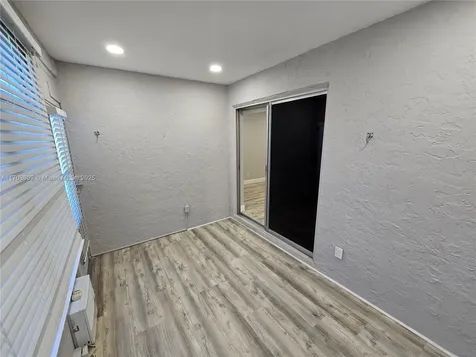 407 SW Natura Avenue Deerfield Beach FL 33441