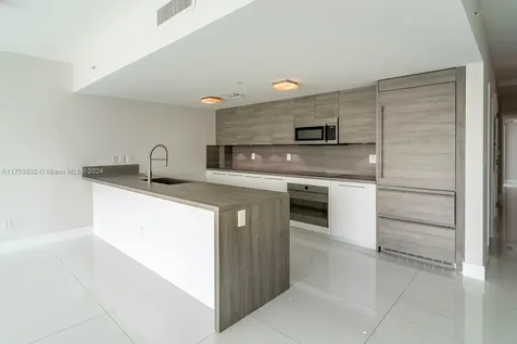 400 Sunny Isles Boulevard Sunny Isles Beach FL 33160