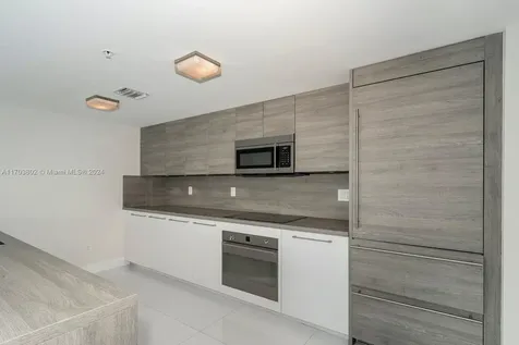 400 Sunny Isles Boulevard Sunny Isles Beach FL 33160