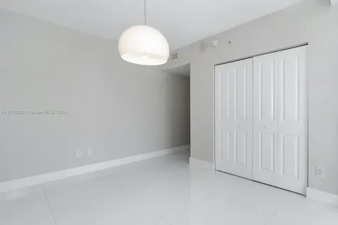 400 Sunny Isles Boulevard Sunny Isles Beach FL 33160
