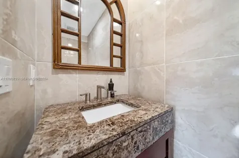 615 NW 10th Terrace Fort Lauderdale FL 33311