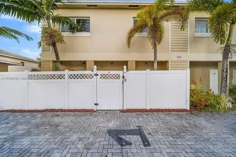 615 NW 10th Terrace Fort Lauderdale FL 33311