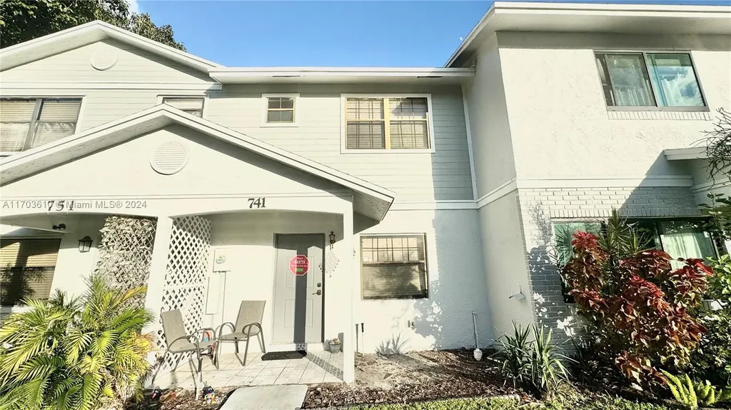 741 NW 105th Terrace Pembroke Pines FL 33026