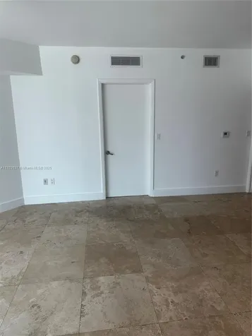 350 S Miami Avenue Miami FL 33130