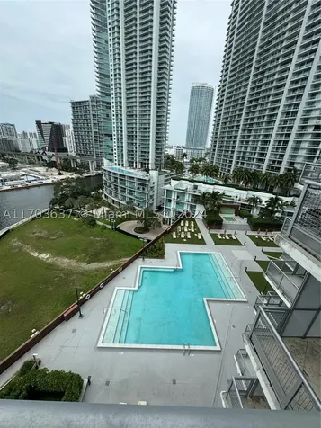 350 S Miami Avenue Miami FL 33130