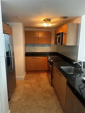 350 S Miami Avenue Miami FL 33130